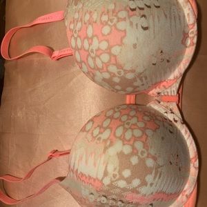 Victoria’s Secret Bra